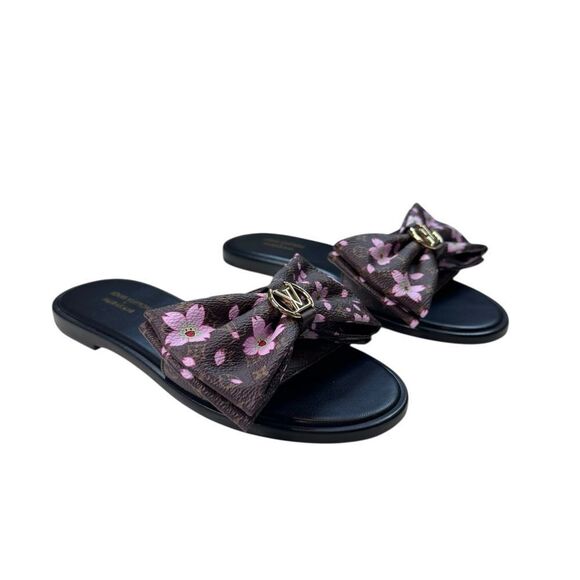 NWT Louis Vuitton x Murakami Lily Flat Mules (35/5) - Picture 3 of 9